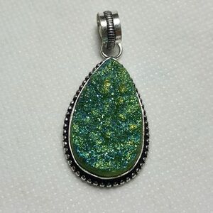 Elegant Green Druzy Pendant